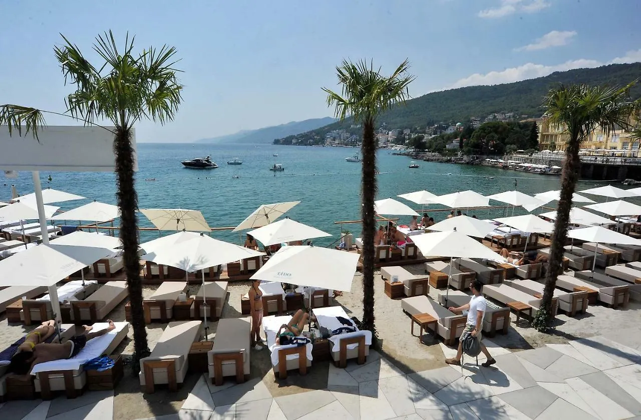 Deluxe Apartment Dora With A Private Parking, Terrace And See View Rijeka 0*,